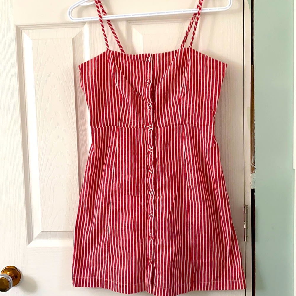 Forever 21 red and white stripped dress